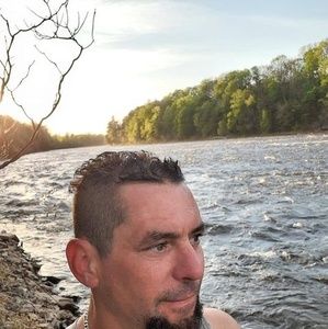 Meet your Posher, Carl